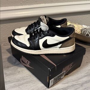 Used Air Jordan 1 retro Low 7y